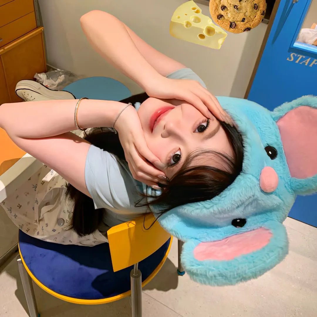 我以长枪饰红妆